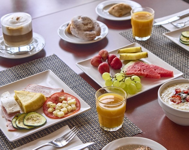 DESAYUNOS